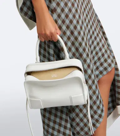 Loewe Amazona 180 Small leather top-handle bag | Thumbnail 8