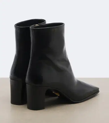 Prada Leather ankle boots | Thumbnail 4