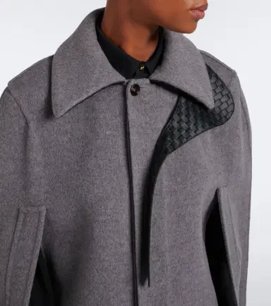 Bottega Veneta Intrecciato wool and cashmere cape | Thumbnail 4