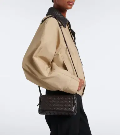 Bottega Veneta Notturno Mini leather crossbody bag | Thumbnail 5