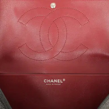 Chanel Chanel Maxi "Souplissimo" Small Flap Bag Black Grained Calfskin Silver Hardware | Thumbnail 10 Chanel Chanel Maxi "Souplissimo" Small Flap Bag Black Grained Calfskin Silver Hardware | Thumbnail 10
