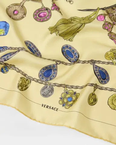 Versace Printed Silk Twill Scarf 90 cm | Thumbnail 2