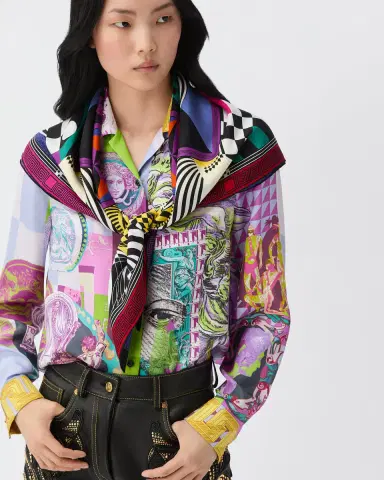 Versace Printed Silk Twill Scarf 90 cm | Thumbnail 2 Versace Printed Silk Twill Scarf 90 cm | Thumbnail 2
