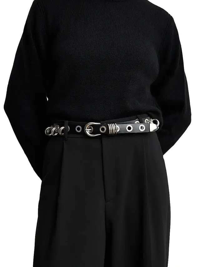 Déhanche Women's Revenge Ring Leather Belt