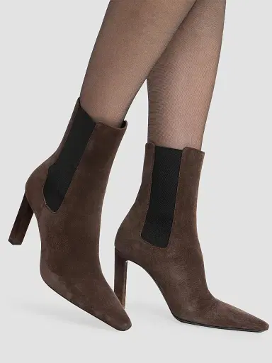 Saint Laurent Women's Francoise Chelsea Boots in Suede | Thumbnail 4 Saint Laurent Women's Francoise Chelsea Boots in Suede | Thumbnail 4