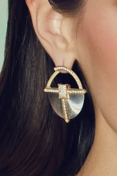 ASHAHA Diamond Hiba Drop Earrings | Thumbnail 2