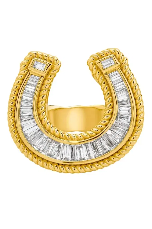 BUDDHA MAMA Diamond Horseshoe Signet Ring