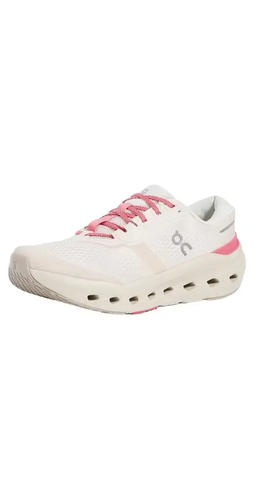ON Cloudrunner 3 Sneakers