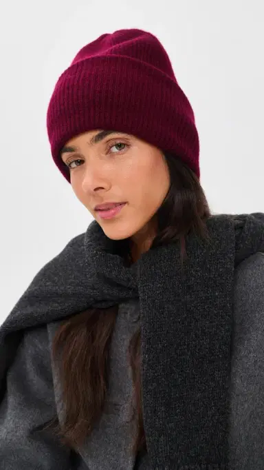 Lisa Yang Stockholm Cashmere Beanie | Thumbnail 3