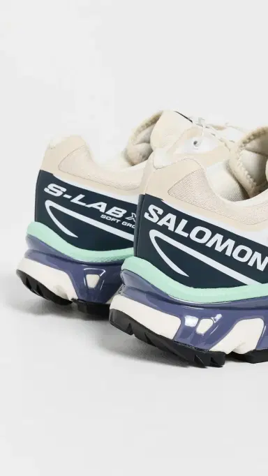 Salomon XT-6 Sneakers | Thumbnail 4