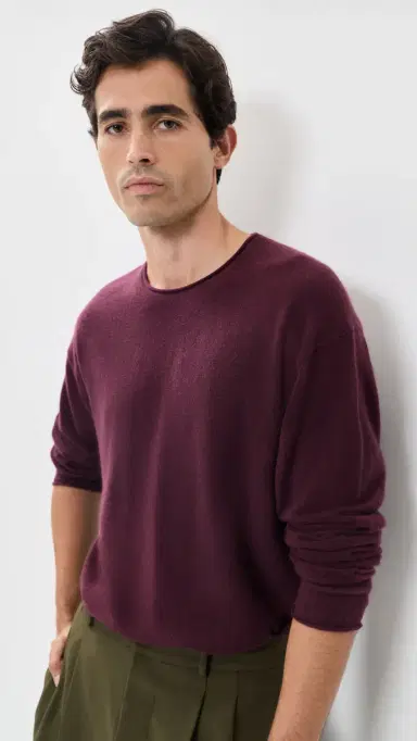 Guest In Residence Oversized Cashmere Crew | Thumbnail 2 Guest In Residence Oversized Cashmere Crew | Thumbnail 2