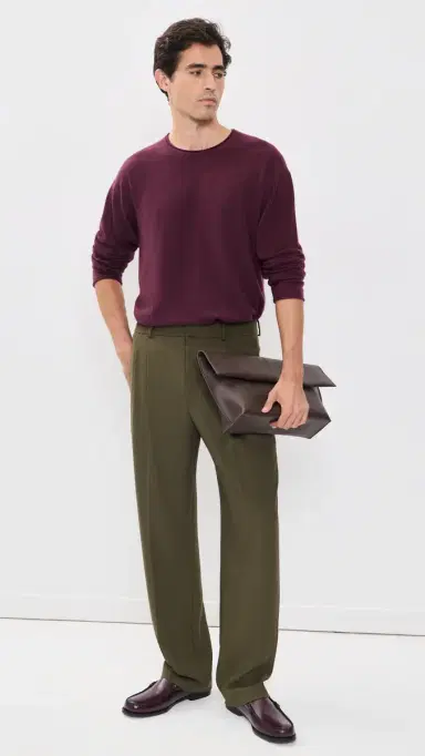 Guest In Residence Oversized Cashmere Crew | Thumbnail 6 Guest In Residence Oversized Cashmere Crew | Thumbnail 6