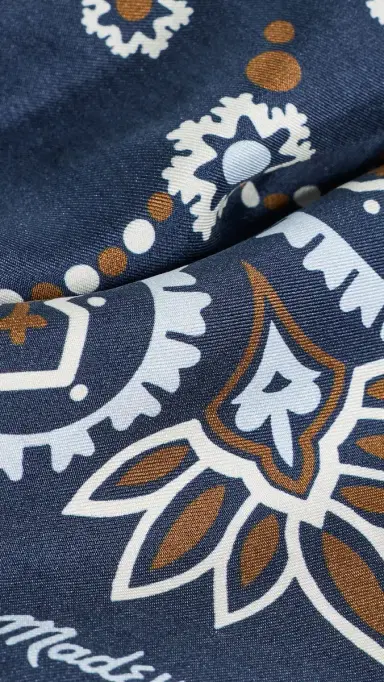 Madewell Medium Silk Bandana | Thumbnail 6