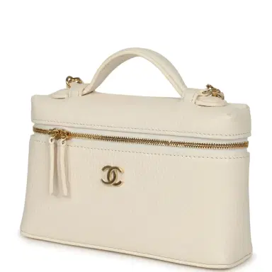 Chanel Chanel "Supple" Top Handle Long Vanity Case with Chain White Grained Calfskin Gold Hardware | Thumbnail 5 Chanel Chanel "Supple" Top Handle Long Vanity Case with Chain White Grained Calfskin Gold Hardware | Thumbnail 5