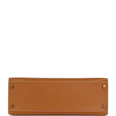 HERMÈS Vintage Hermes Kelly Sellier 32 Naturel Sable Chamonix Gold Hardware | Thumbnail 6 HERMÈS Vintage Hermes Kelly Sellier 32 Naturel Sable Chamonix Gold Hardware | Thumbnail 6