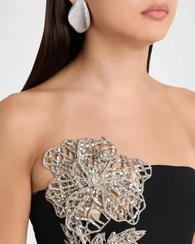 Oscar de la Renta Strapless Crystal Floral Inset Column Gown | Thumbnail 5