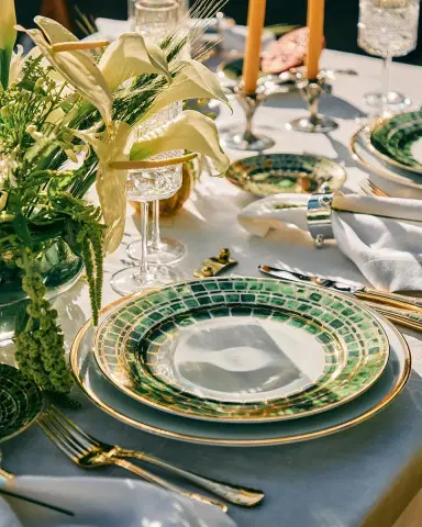 Tania Bulhoes Porcelain Dinner Plate | Thumbnail 2