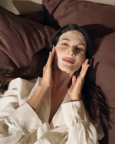 Natura Bissé Diamond Extreme Molecular Acid Peel-Mask | Thumbnail 3 Natura Bissé Diamond Extreme Molecular Acid Peel-Mask | Thumbnail 3