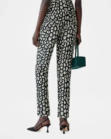 Carolina Herrera Leopard Jacquard Slim-Leg Ankle Cigarette Pants | Thumbnail 3