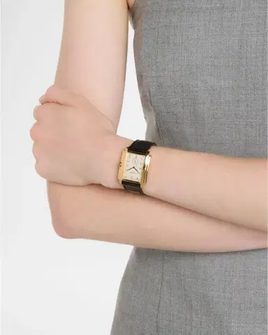Vintage Watches Patek Philippe Gondolo 30x38mm Vintage 1999-2002 Watch | Thumbnail 2 Vintage Watches Patek Philippe Gondolo 30x38mm Vintage 1999-2002 Watch | Thumbnail 2