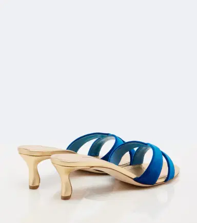 Manolo Blahnik Callydramu velvet mules | Thumbnail 4