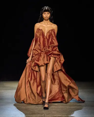 Aknvas The Arlene gown in | Thumbnail 3