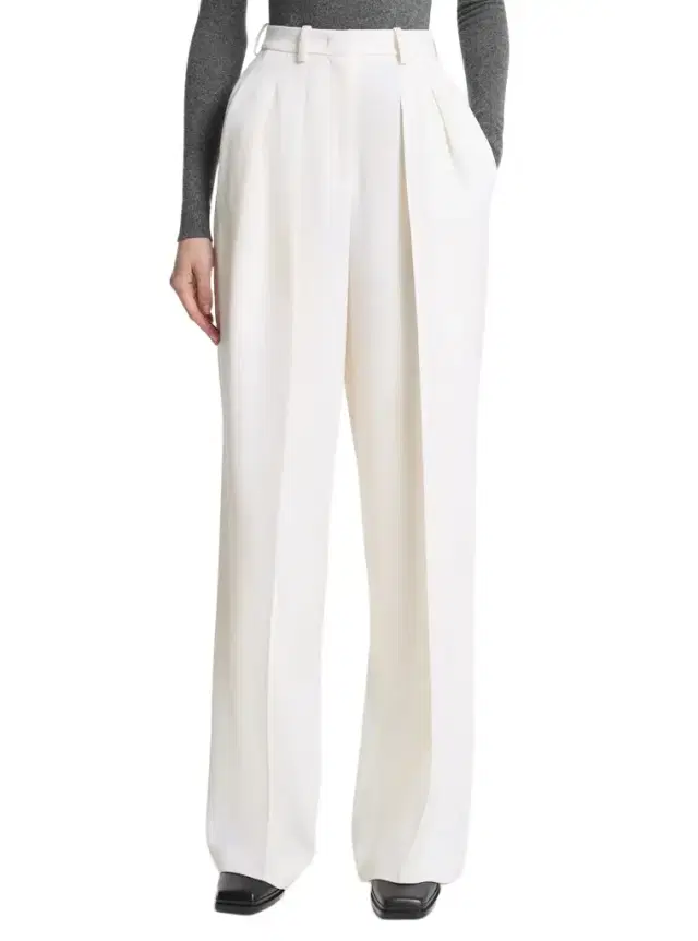 Michael Kors Collection Wool Gabardine Pleated Slouch Trousers in Natural