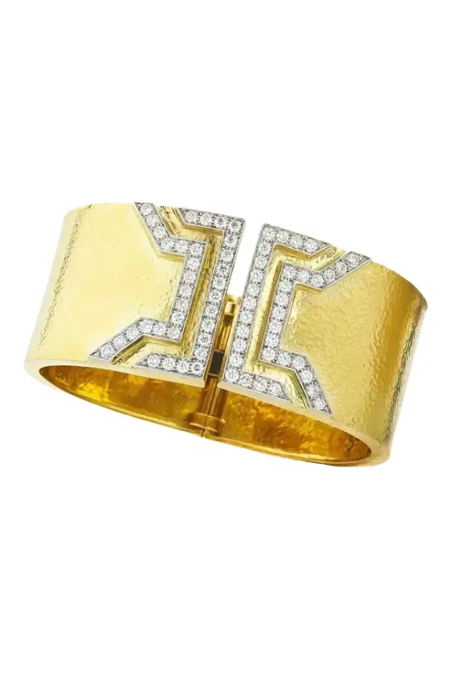 DAVID WEBB Diamond Hammered Electra Cuff Bracelet