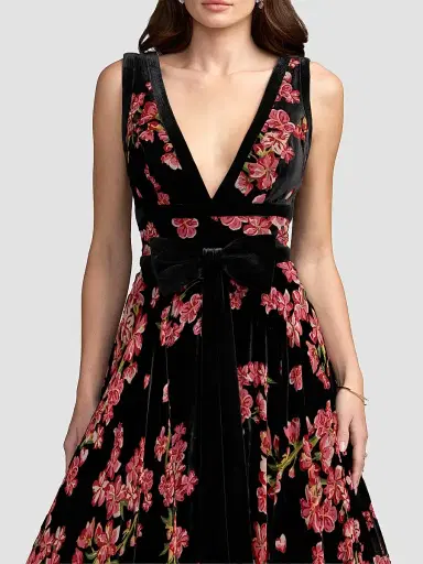 Mac Duggal Women's Floral Velvet Plunging V-Neck Ball Gown | Thumbnail 4 Mac Duggal Women's Floral Velvet Plunging V-Neck Ball Gown | Thumbnail 4