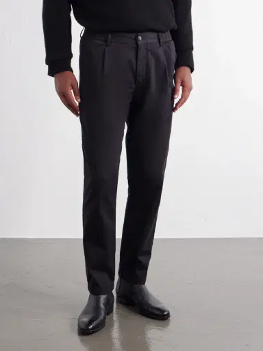 MR P. James Pleated Tapered Organic Cotton-Twill Trousers - Men | Thumbnail 3 MR P. James Pleated Tapered Organic Cotton-Twill Trousers - Men | Thumbnail 3