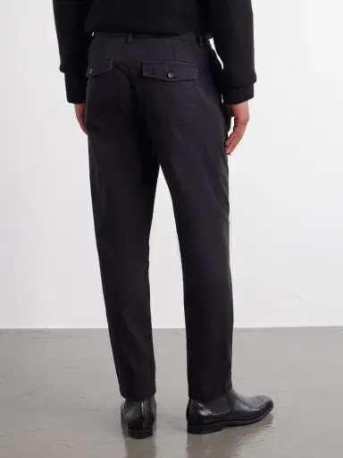 MR P. James Pleated Tapered Organic Cotton-Twill Trousers - Men | Thumbnail 4 MR P. James Pleated Tapered Organic Cotton-Twill Trousers - Men | Thumbnail 4