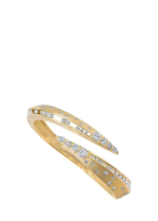 Reza Dune 18K Yellow Gold Diamond Eventail Narrow Cuff Bracelet