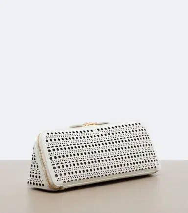 Alaïa Alaïa Delta Small leather clutch | Thumbnail 4