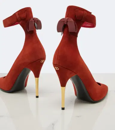 Valentino Garavani Fatale suede pumps | Thumbnail 2 Valentino Garavani Fatale suede pumps | Thumbnail 2