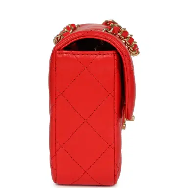 Chanel Chanel Medium East West Flap Bag Red Lambskin Gold Hardware | Thumbnail 3 Chanel Chanel Medium East West Flap Bag Red Lambskin Gold Hardware | Thumbnail 3