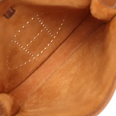 HERMÈS Hermes Evelyne 23 Gold Clemence Gold Hardware | Thumbnail 8 HERMÈS Hermes Evelyne 23 Gold Clemence Gold Hardware | Thumbnail 8