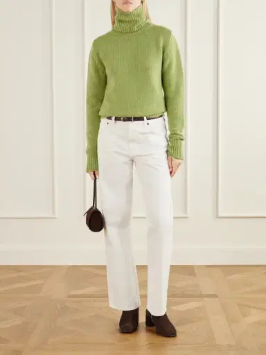 Giuliva Heritage The Tina Cashmere Turtleneck Sweater | Thumbnail 2