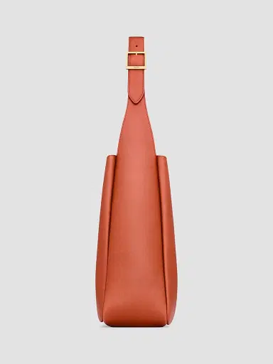 Saint Laurent Women's Le 5 à 7 Supple Large Shoulder Bag in Grained Leather | Thumbnail 3 Saint Laurent Women's Le 5 à 7 Supple Large Shoulder Bag in Grained Leather | Thumbnail 3