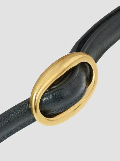 Saint Laurent Women's Oval Buckle Thin Reversible Belt in Smooth Leather | Thumbnail 4