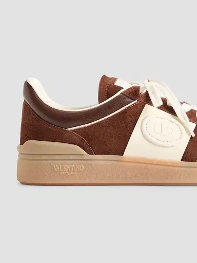 Valentino Garavani Men's Upvillage Low Top Sneakers in Leather | Thumbnail 6 Valentino Garavani Men's Upvillage Low Top Sneakers in Leather | Thumbnail 6
