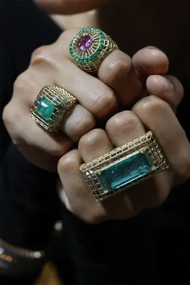 SARA KATHERINE JACOBSON Emerald Pink Sapphire Queen Cagey Ring | Thumbnail 3