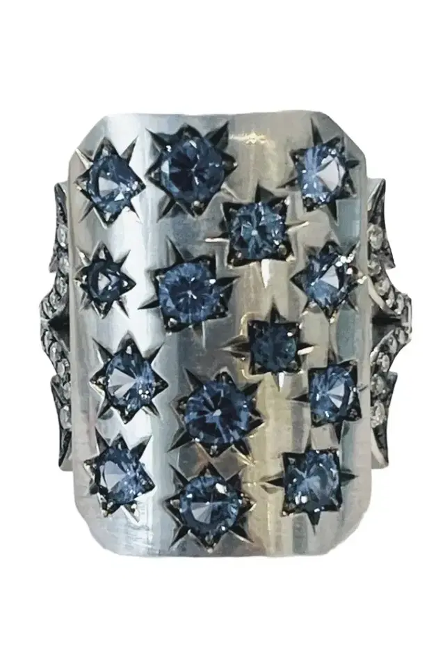 Sylva & Cie Blue Spinel Diamond Twinkle Ten Table Ring
