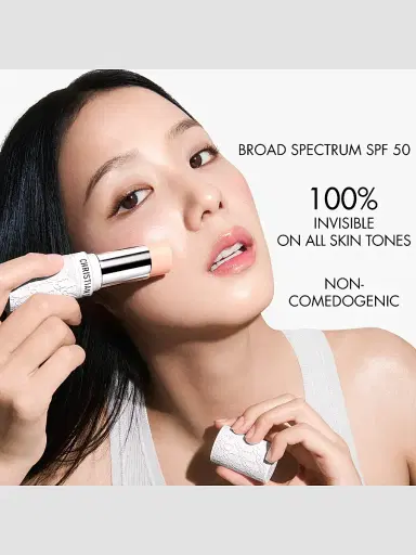 Dior Mattifying Invisible UV Stick Broad Spectrum SPF 50 | Thumbnail 3