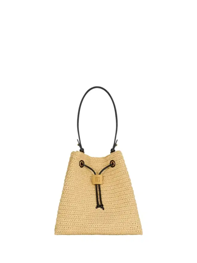 Pulse crochet and leather backpack Pulse crochet and leather backpack