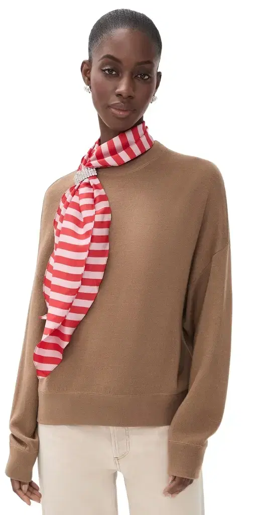 Kurtis Scarf Pullover