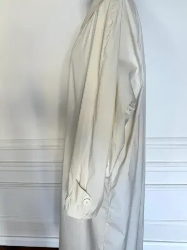 Jen Wonders Studio Ivory Lightweight Coat | Thumbnail 11
