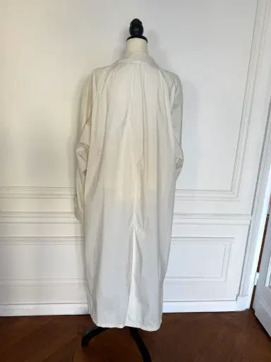 Jen Wonders Studio Ivory Lightweight Coat | Thumbnail 12