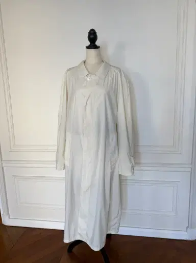 Jen Wonders Studio Ivory Lightweight Coat | Thumbnail 5