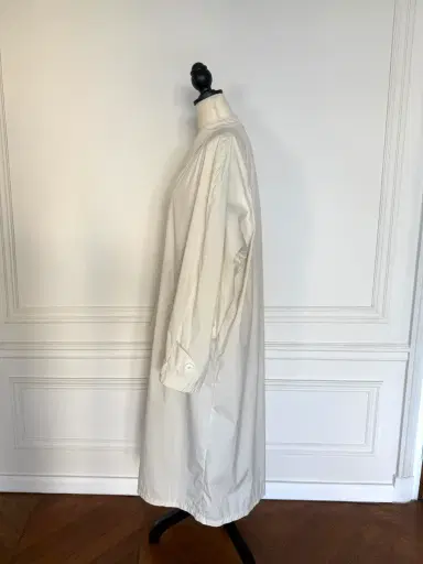 Jen Wonders Studio Ivory Lightweight Coat | Thumbnail 10