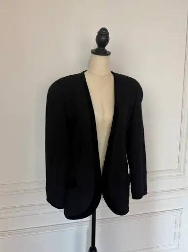 Jen Wonders Studio Louis Feraud Wool Blazer | Thumbnail 3 Jen Wonders Studio Louis Feraud Wool Blazer | Thumbnail 3